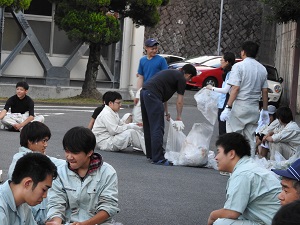 地域清掃活動　写真⑤